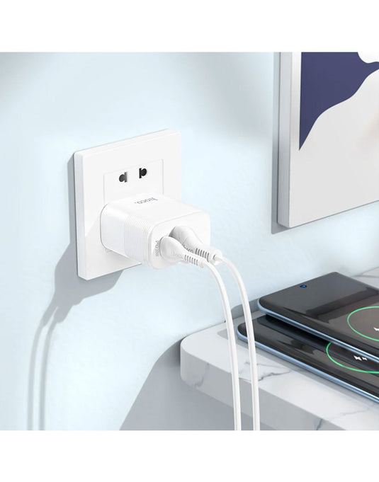 HOCO 20W Super Fast Charger w/ USB-C & USB-A (NU1)